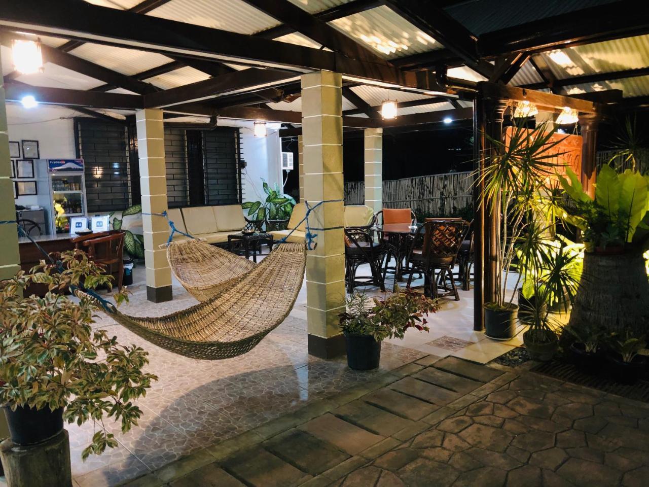 Matutina Pensionne Puerto Princesa Exterior foto