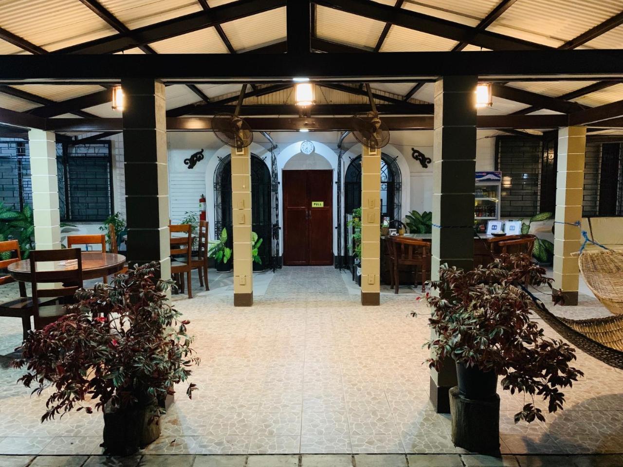 Matutina Pensionne Puerto Princesa Exterior foto