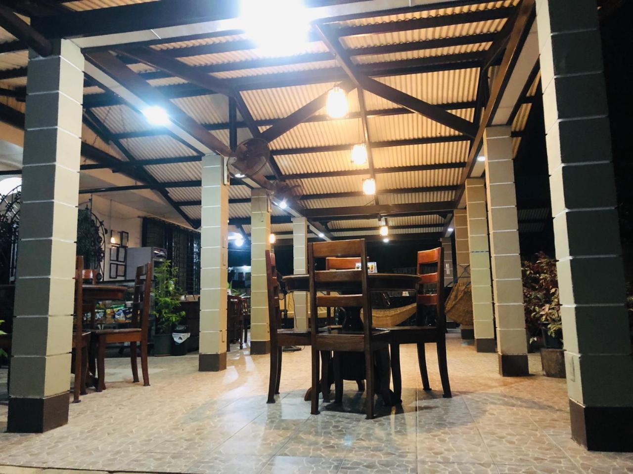 Matutina Pensionne Puerto Princesa Exterior foto