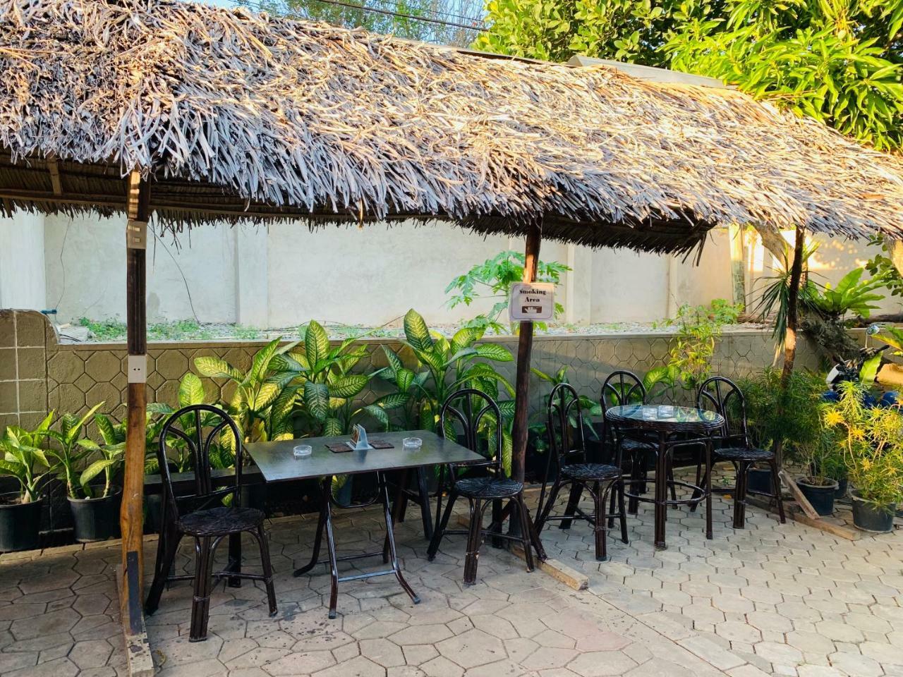 Matutina Pensionne Puerto Princesa Exterior foto